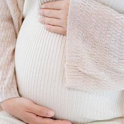 受iPh📔one业务推动，🙁🧡大中华区同比增长🔐🥦38%，升级换机👥⛴